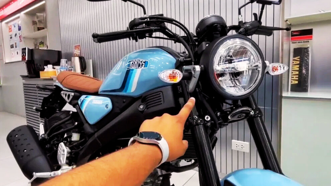 गरीबों के बजट में लॉन्च हुई Yamaha की प्रीमियम बाइक, 100Kmpl माइलेज के साथ मिलेगा 155cc दमदार इंजन